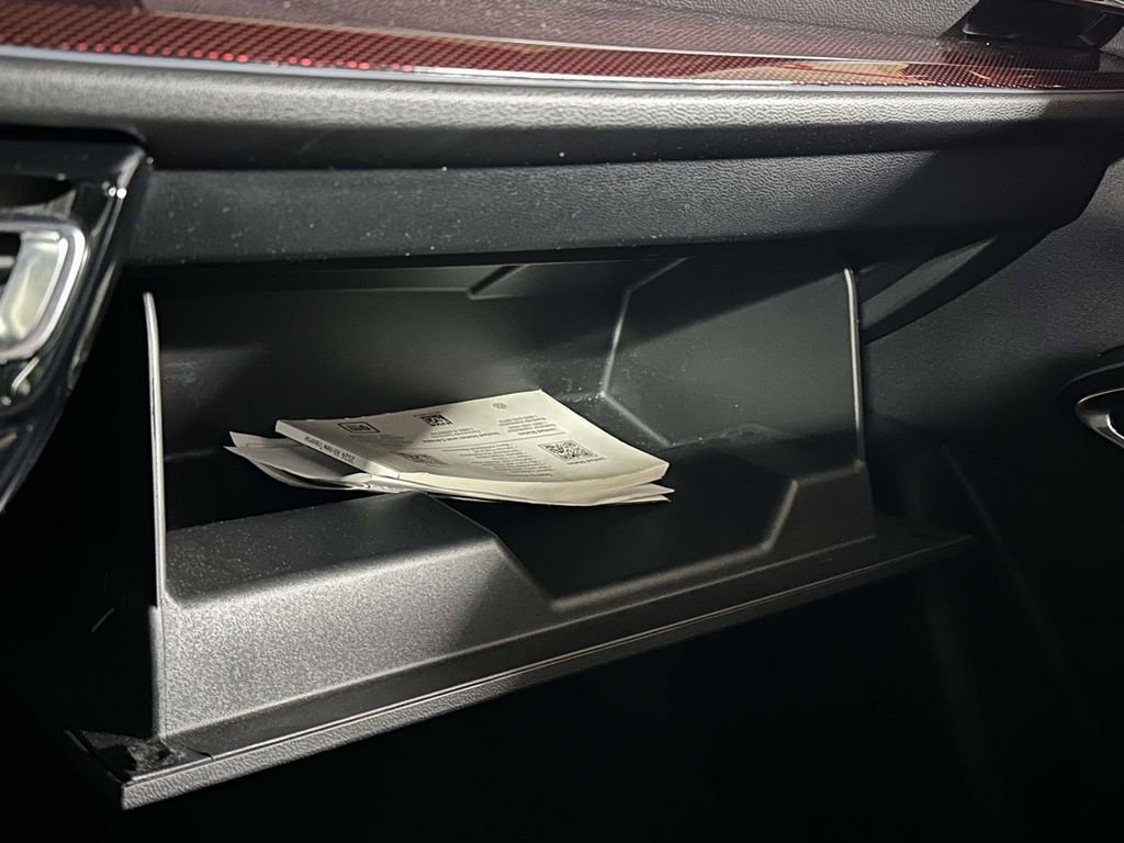 Used 2024 Chevrolet Traverse Z71 image 26