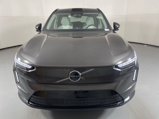 New 2025 Volvo EX90 Ultra image 3