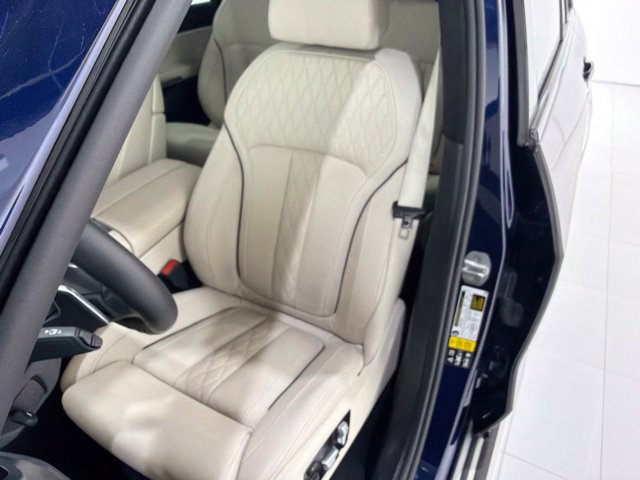 Certified 2024 BMW X7 xDrive40i w/ Executive Package AWD/4WD image 13