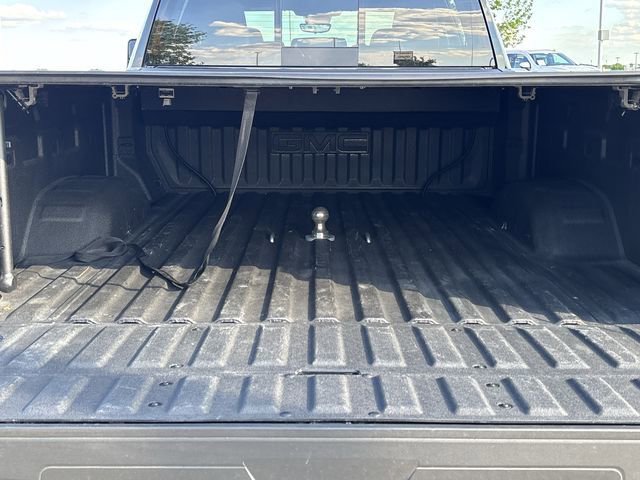 Used 2025 GMC Sierra 2500 AT4 w/ AT4 Premium Plus Package image 27