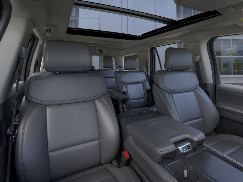 New 2025 Ford Expedition Active image 10