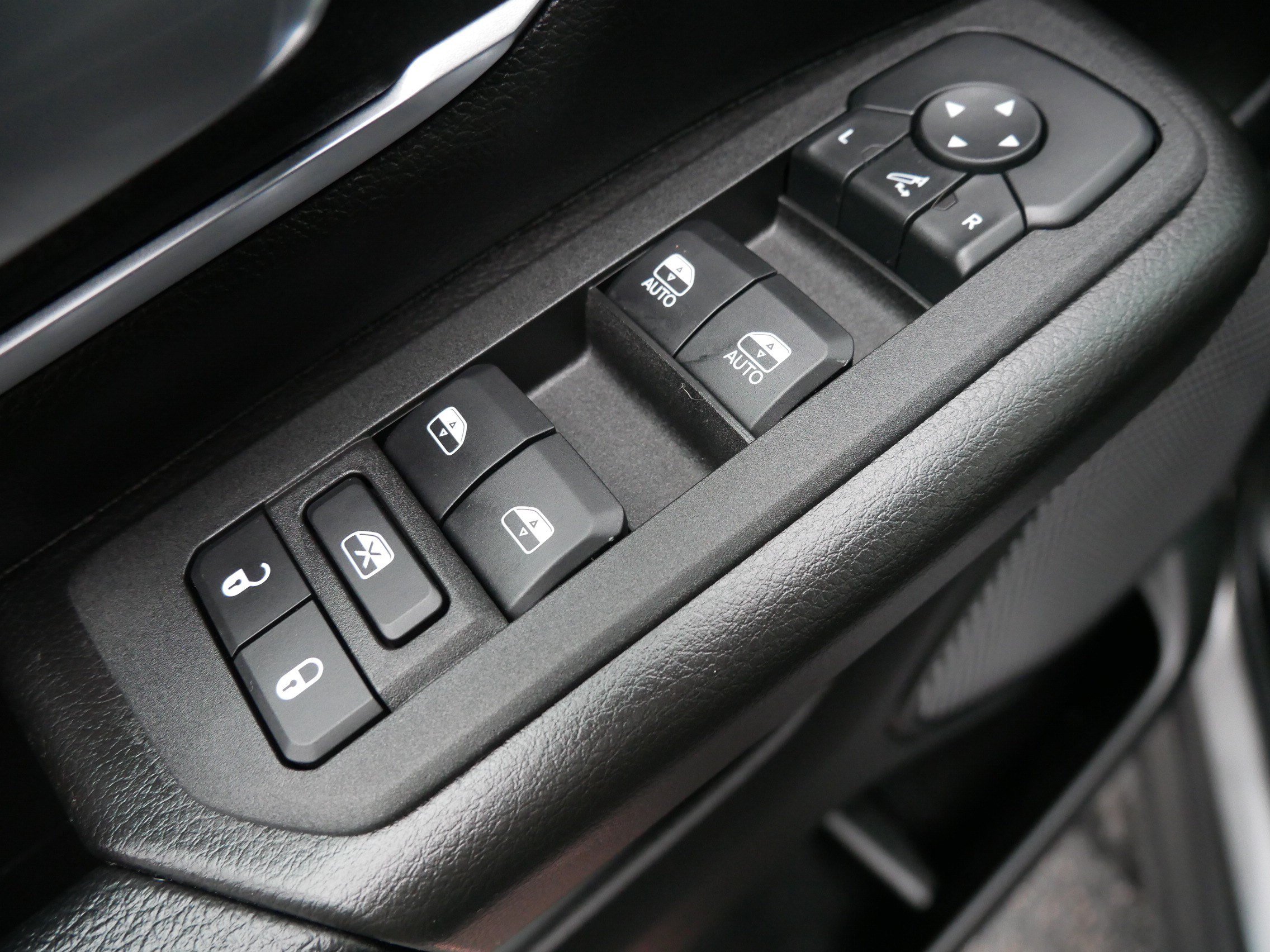 Used 2025 RAM 1500 Big Horn AWD/4WD image 19