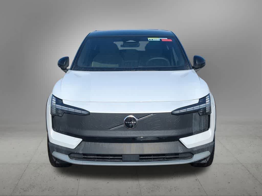 New 2026 Volvo EX30 Cross Country Ultra w/ Protection Package Premier AWD/4WD image 9