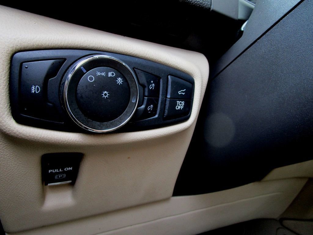 Used 2020 Lincoln Nautilus Reserve AWD/4WD image 31
