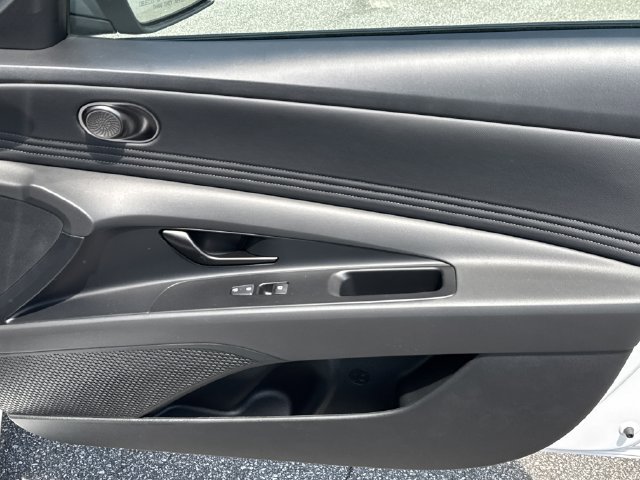 New 2026 Hyundai Elantra Sport FWD image 16