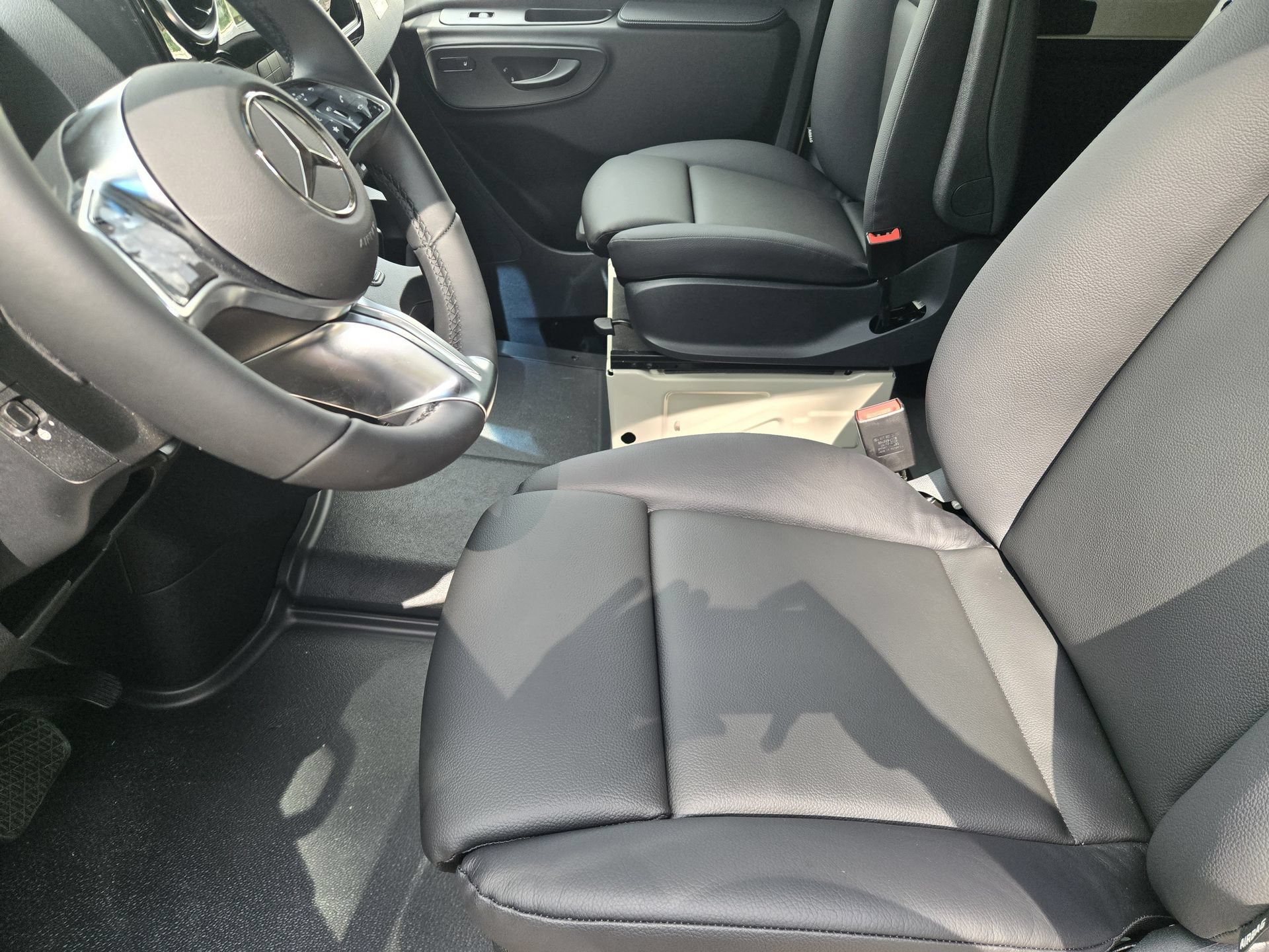 New 2026 Mercedes-Benz Sprinter 2500 image 3