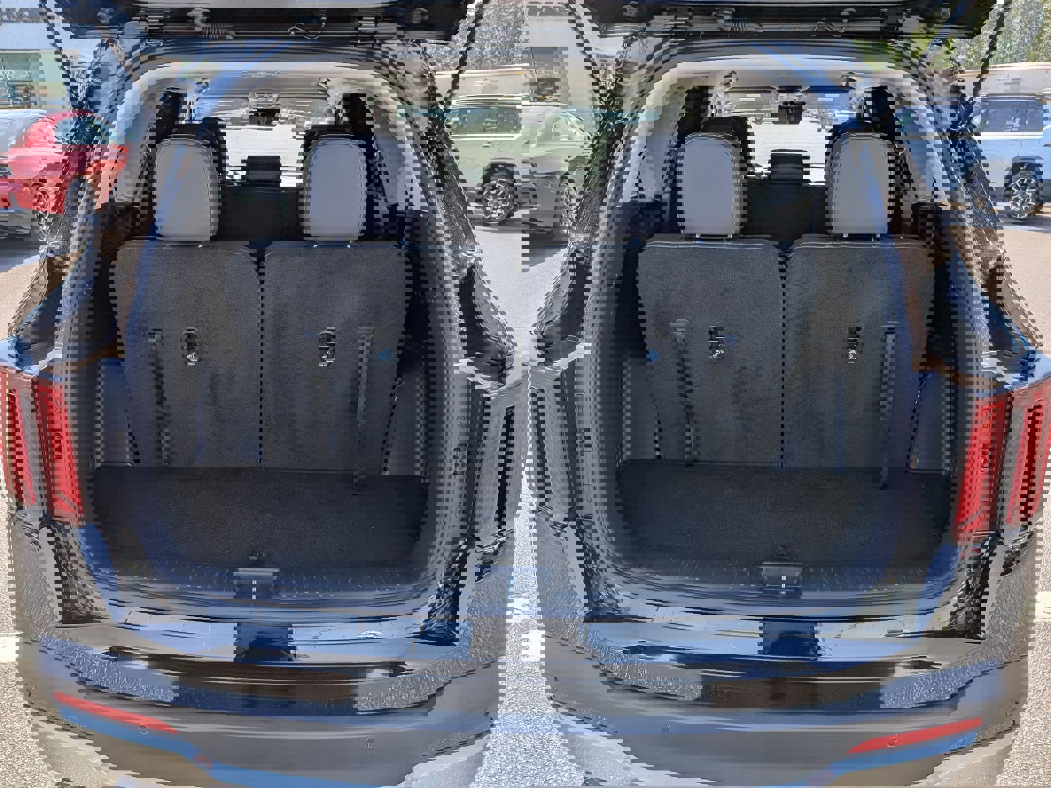 Used 2025 Kia Sorento S FWD image 28