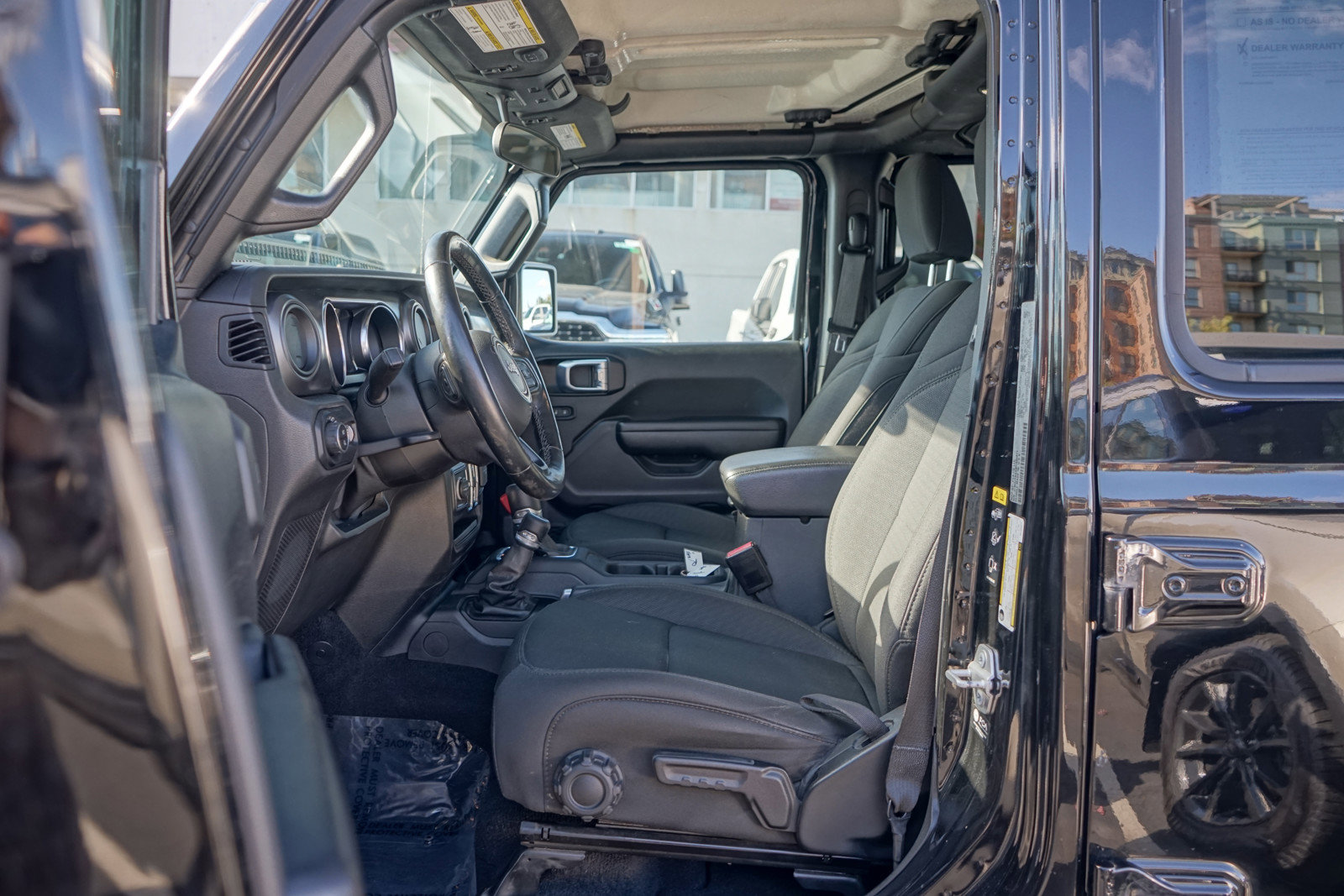 Used 2021 Jeep Gladiator Willys image 13