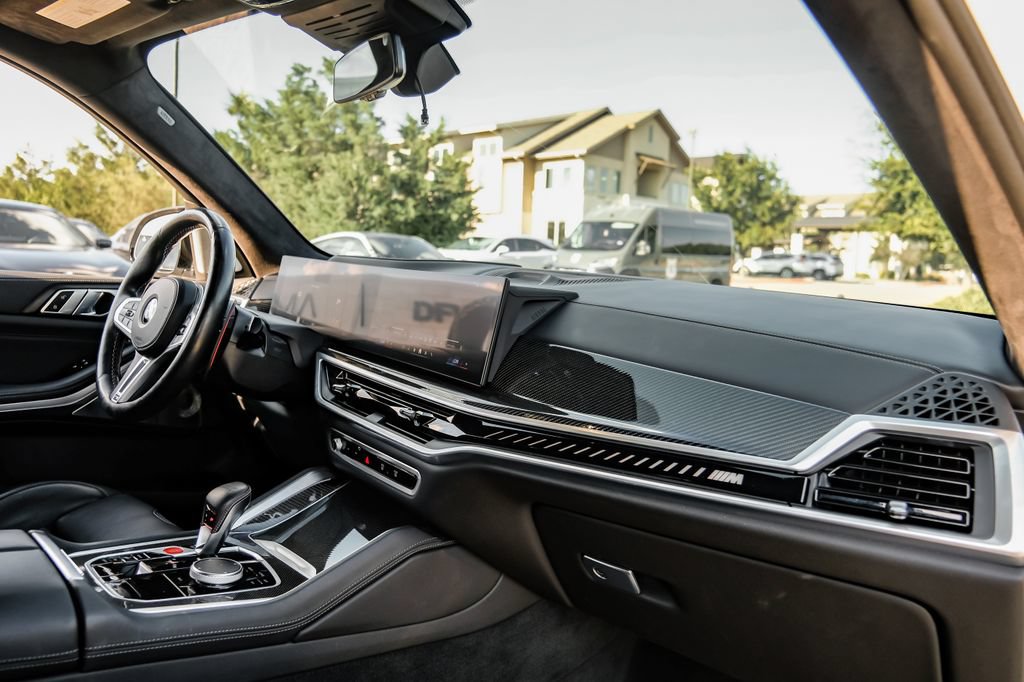 Used 2024 BMW X5 M Competition w/ Executive Package AWD/4WD image 9