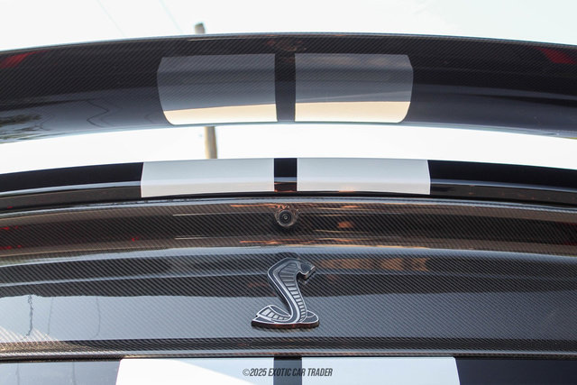 Used 2022 Ford Mustang Shelby GT500 w/ Carbon Fiber Track Pack image 86