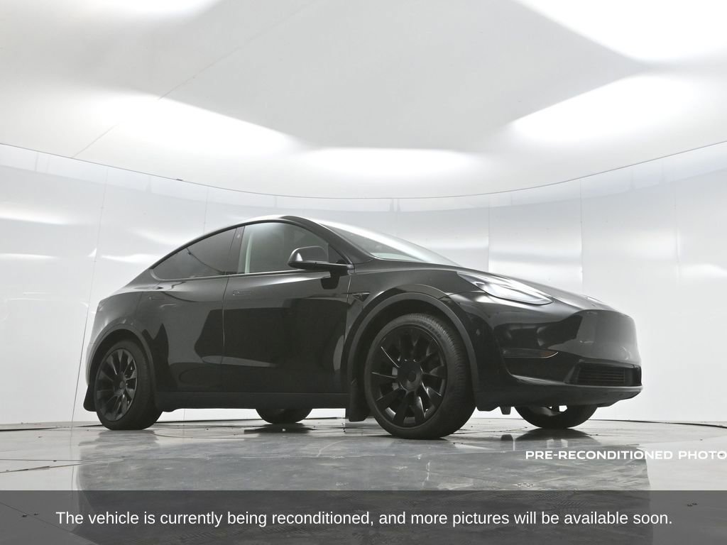 Used 2023 Tesla Model Y Long Range image 59