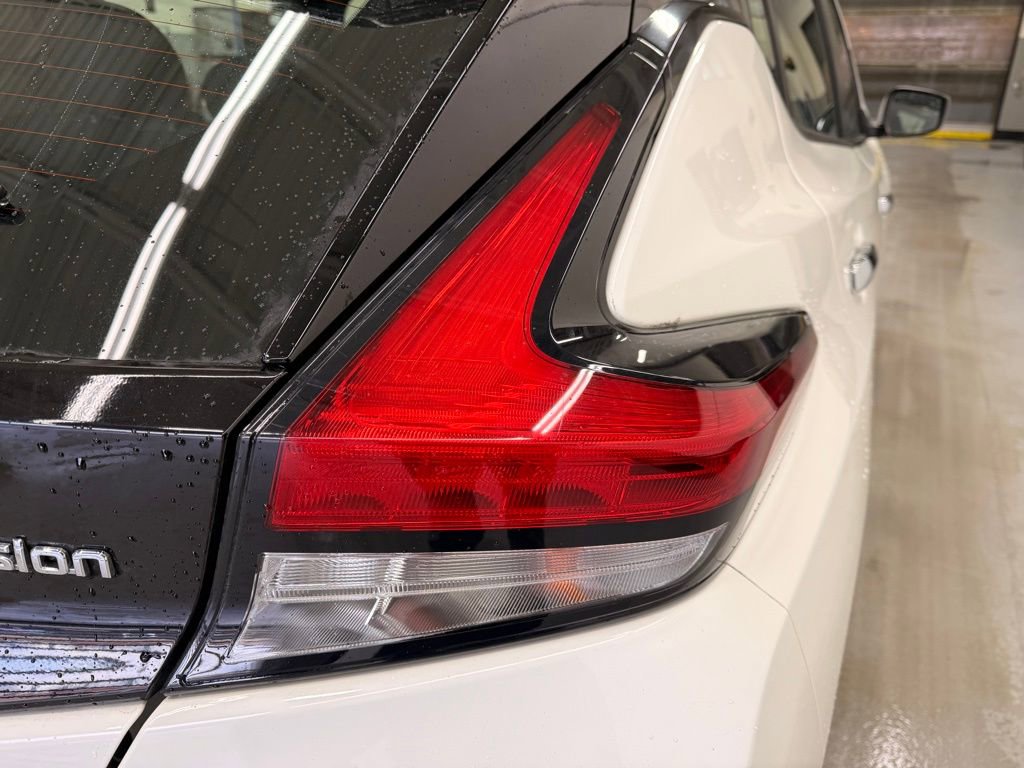 Used 2022 Nissan Leaf S Plus image 5