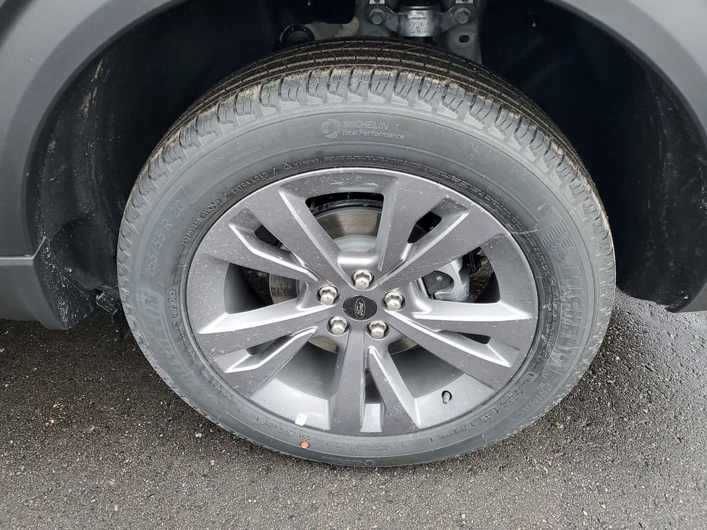 New 2026 Ford Explorer Active w/ Active Comfort Package image 34