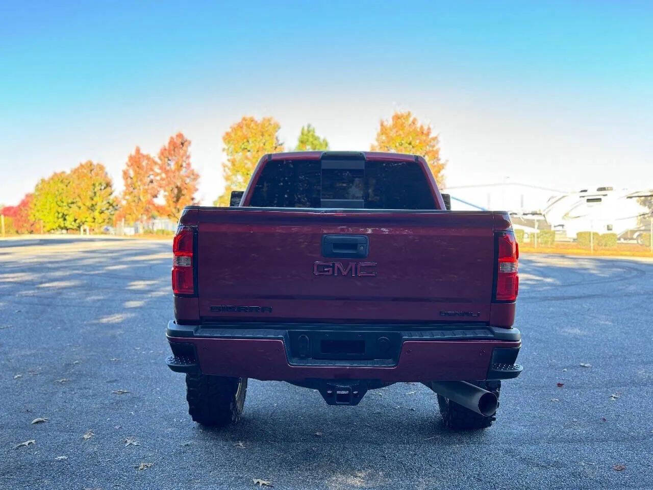 Used 2018 GMC Sierra 2500 Denali w/ Duramax Plus Package image 6