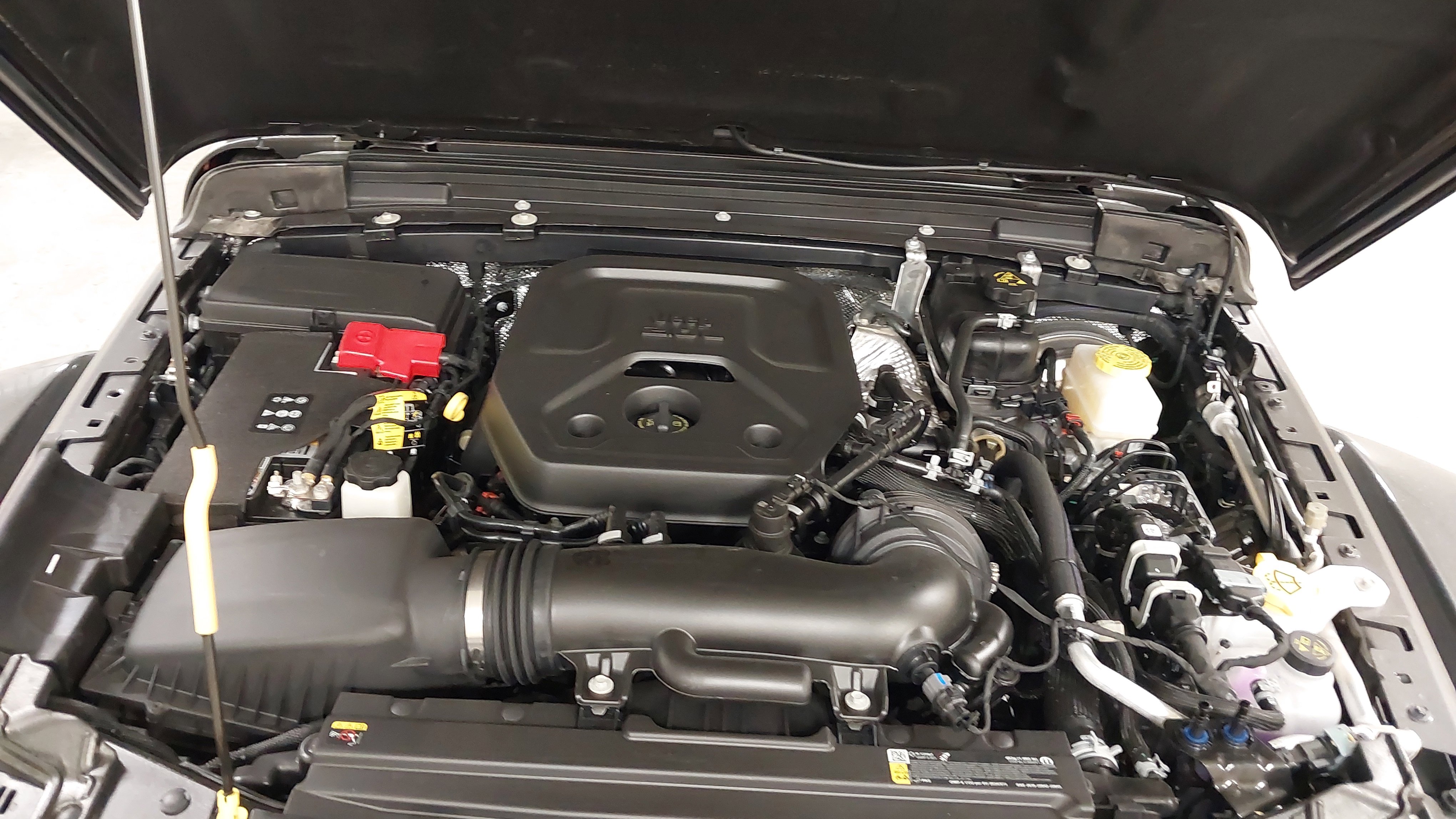 New 2025 Jeep Wrangler Unlimited Rubicon w/ XTREMEE 35" Tire Package image 30