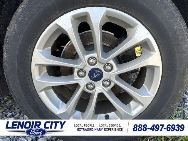 Used 2020 Ford Escape SE FWD image 9