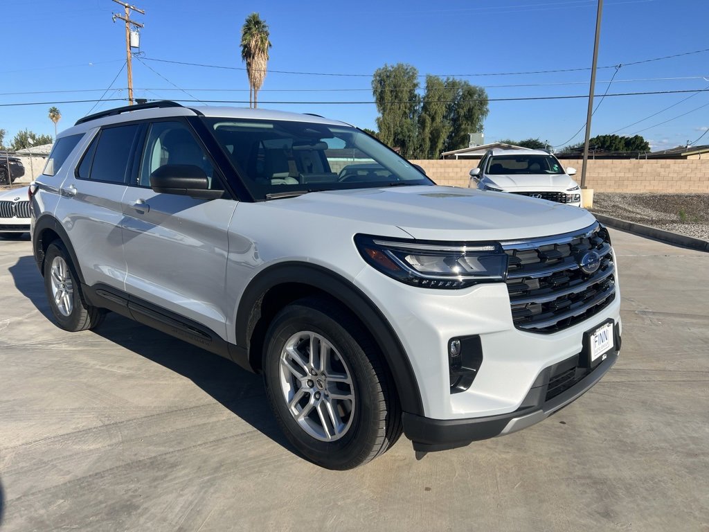 New 2026 Ford Explorer Active image 7