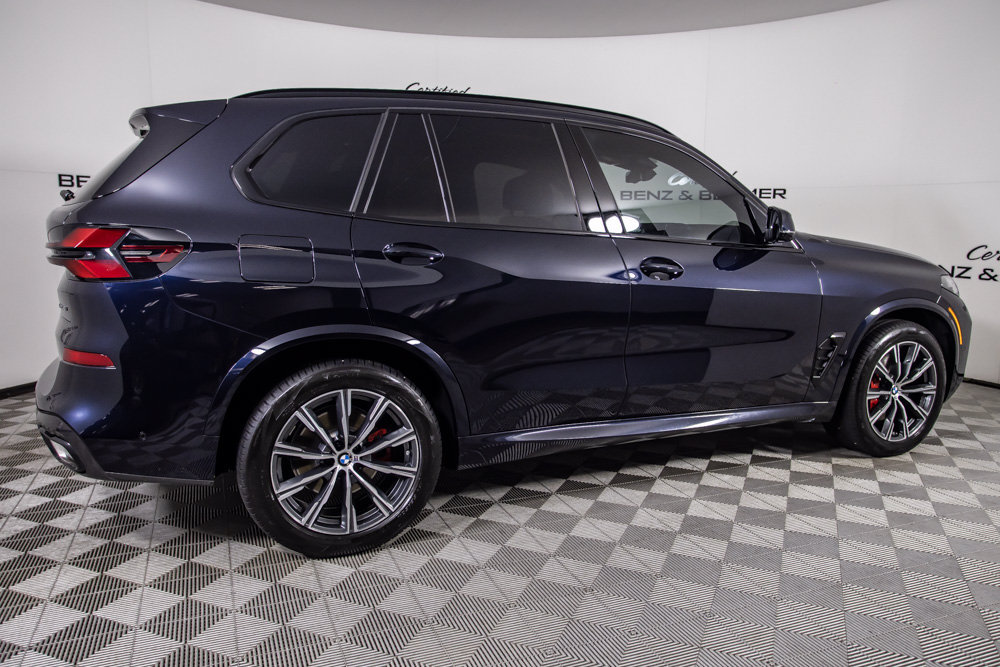 Used 2026 BMW X5 xDrive40i w/ M Sport Package AWD/4WD image 4