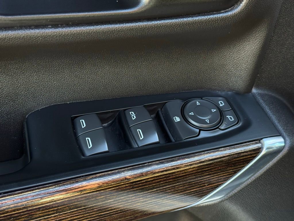 Used 2022 GMC Sierra 1500 Elevation w/ LPO, Elevation Black Package AWD/4WD image 21