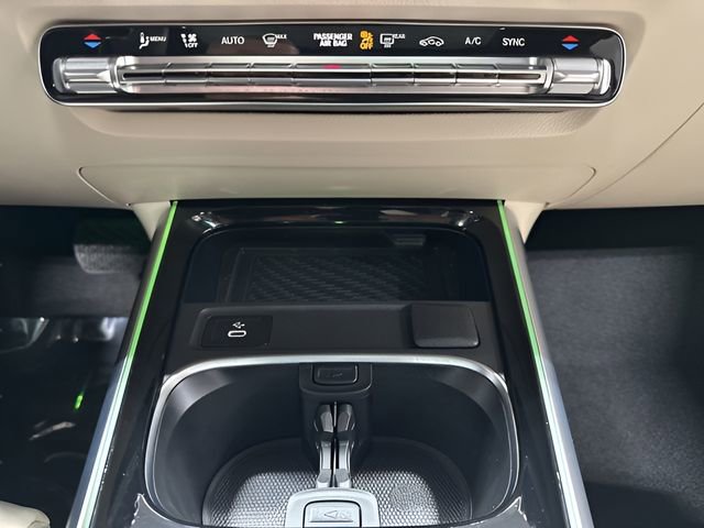 Used 2025 Mercedes-Benz GLB 250 GLB 250 image 27