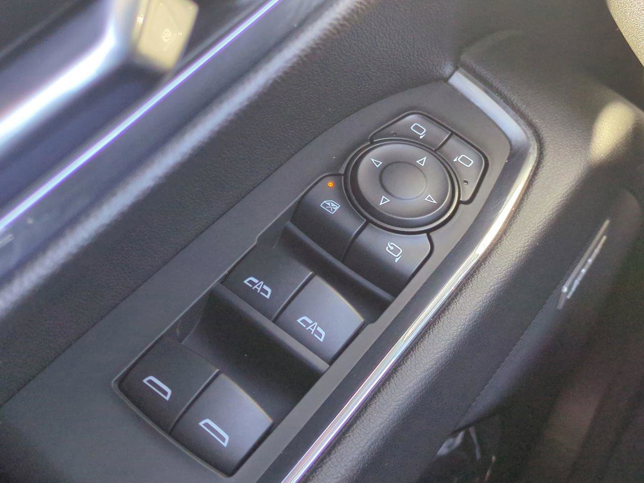 Used 2023 GMC Sierra 1500 SLT w/ SLT Premium Plus Package image 24