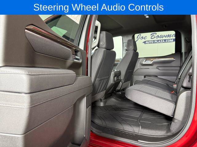 New 2026 Chevrolet Silverado 1500 RST w/ Dark Appearance Package AWD/4WD image 11