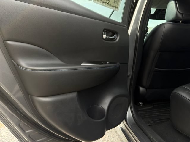 Used 2018 Nissan Leaf SL w/ SL Technology Package FWD image 34