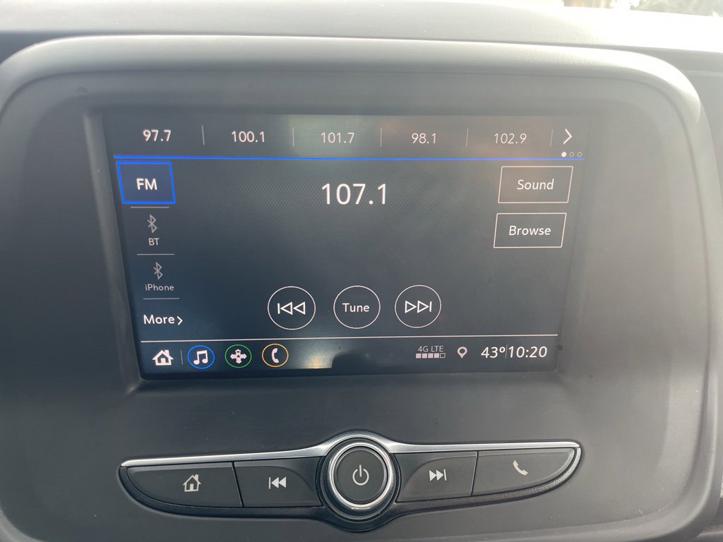 Used 2020 Chevrolet Camaro LT image 29