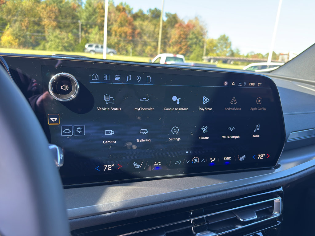 New 2026 Chevrolet Traverse LT w/ Midnight/Sport Edition image 13