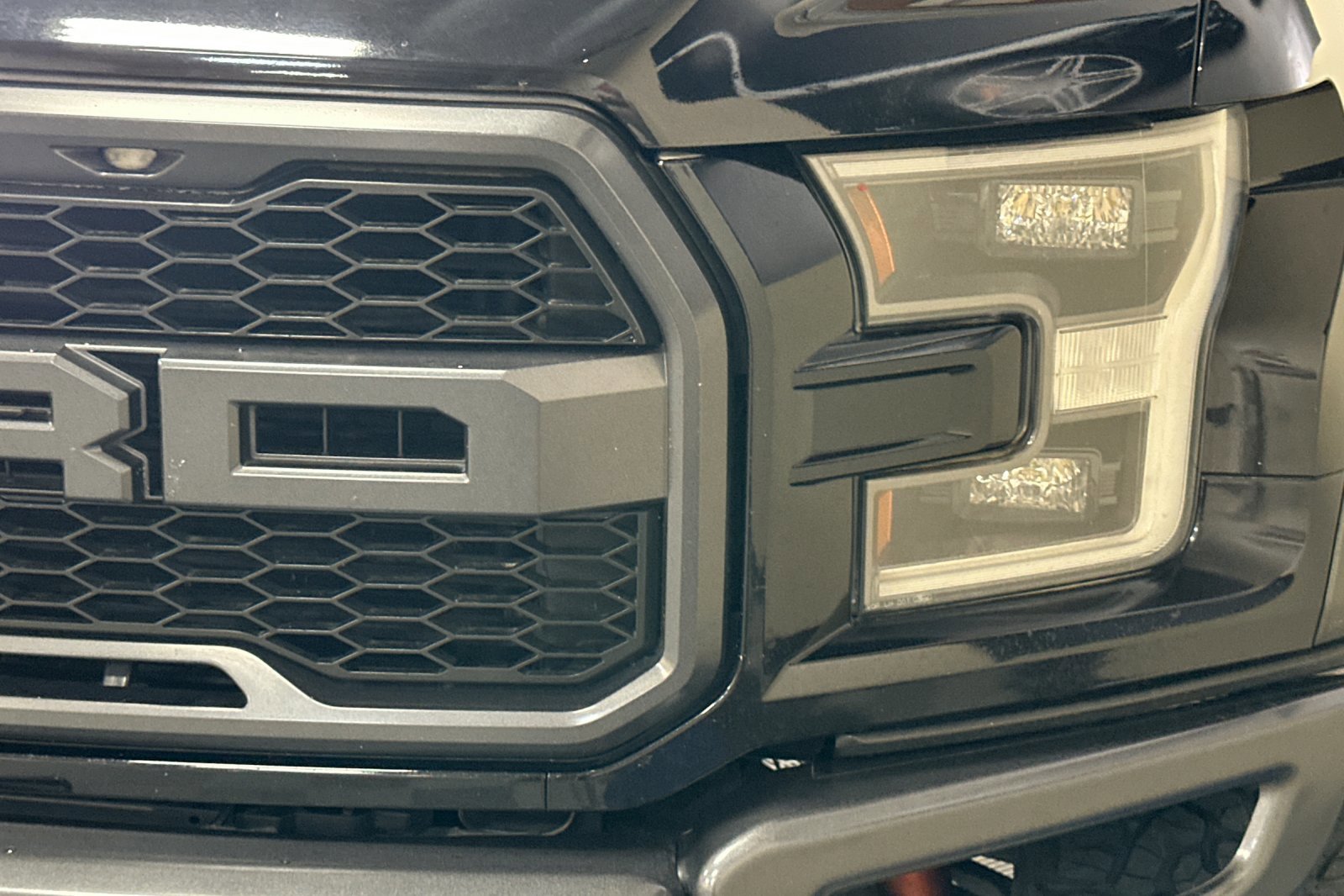 Used 2020 Ford F150 Raptor w/ Equipment Group 802A Luxury image 51