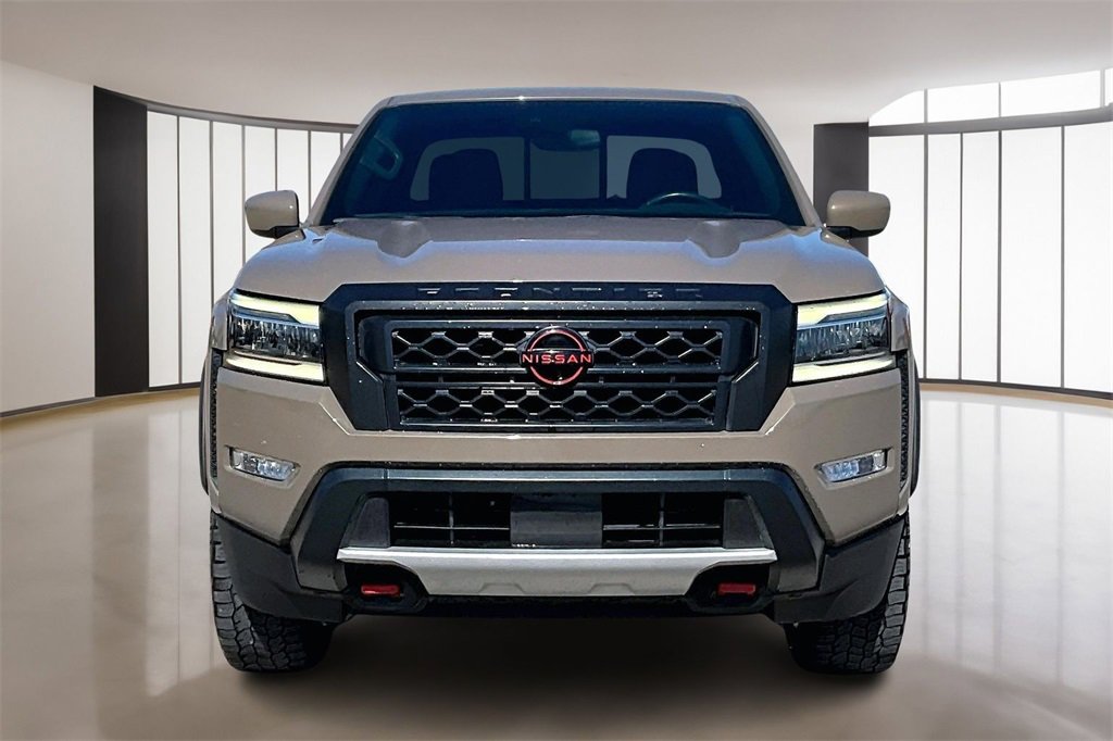 Used 2022 Nissan Frontier Pro-X w/ Technology Package image 3