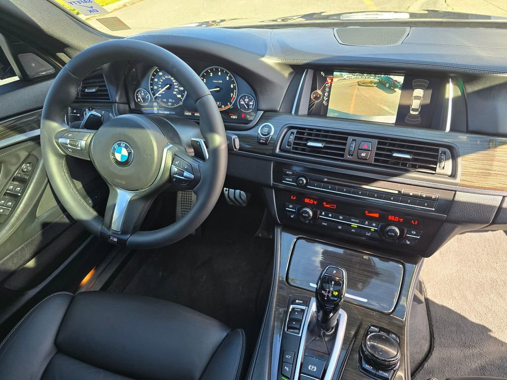Used 2015 BMW 550i Sedan image 10