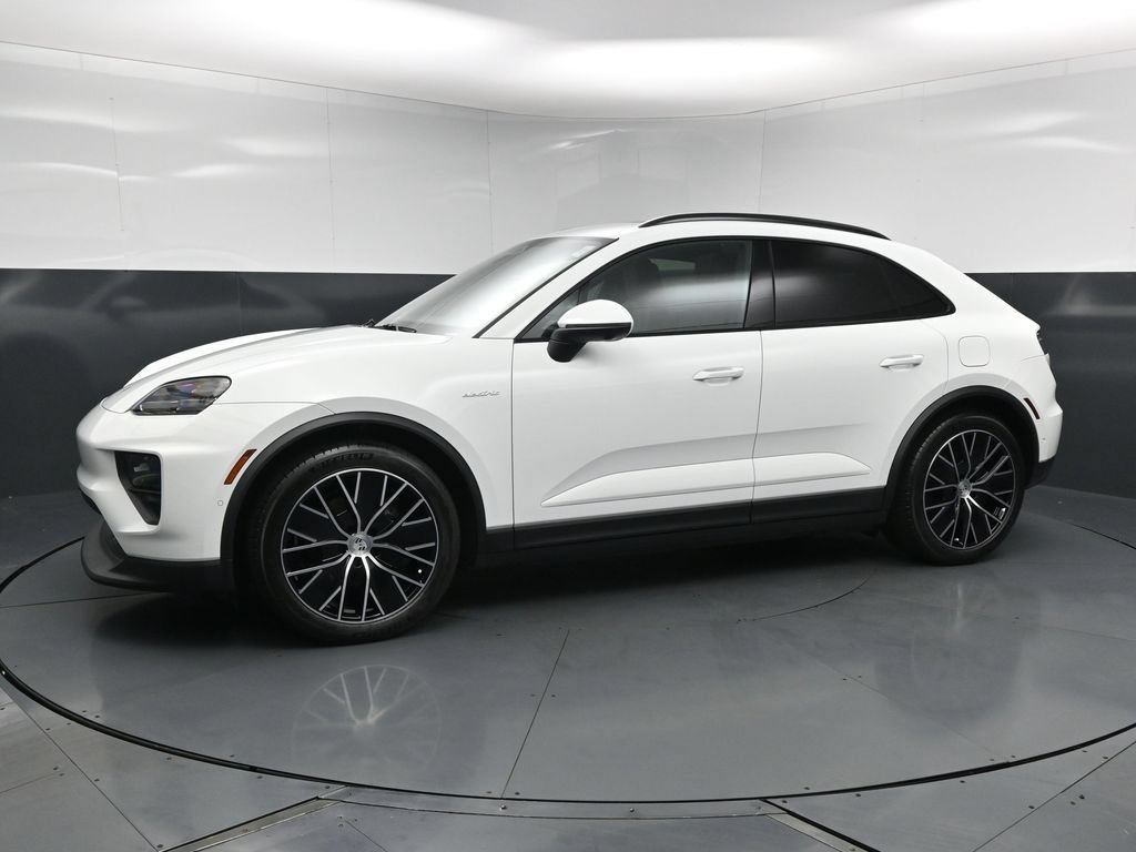 New 2026 Porsche Macan 4 Electric