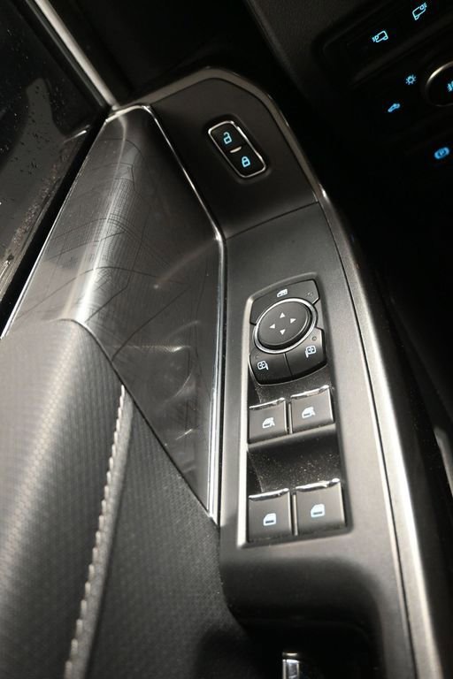 Used 2021 Ford F150 XLT w/ Equipment Group 302A High image 14