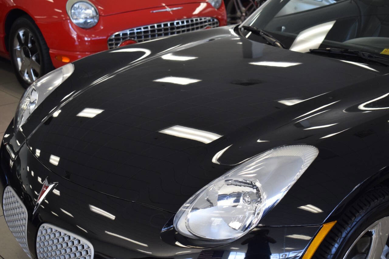 Used 2007 Pontiac Solstice Base 2dr Convertible w/ Premium Package image 14