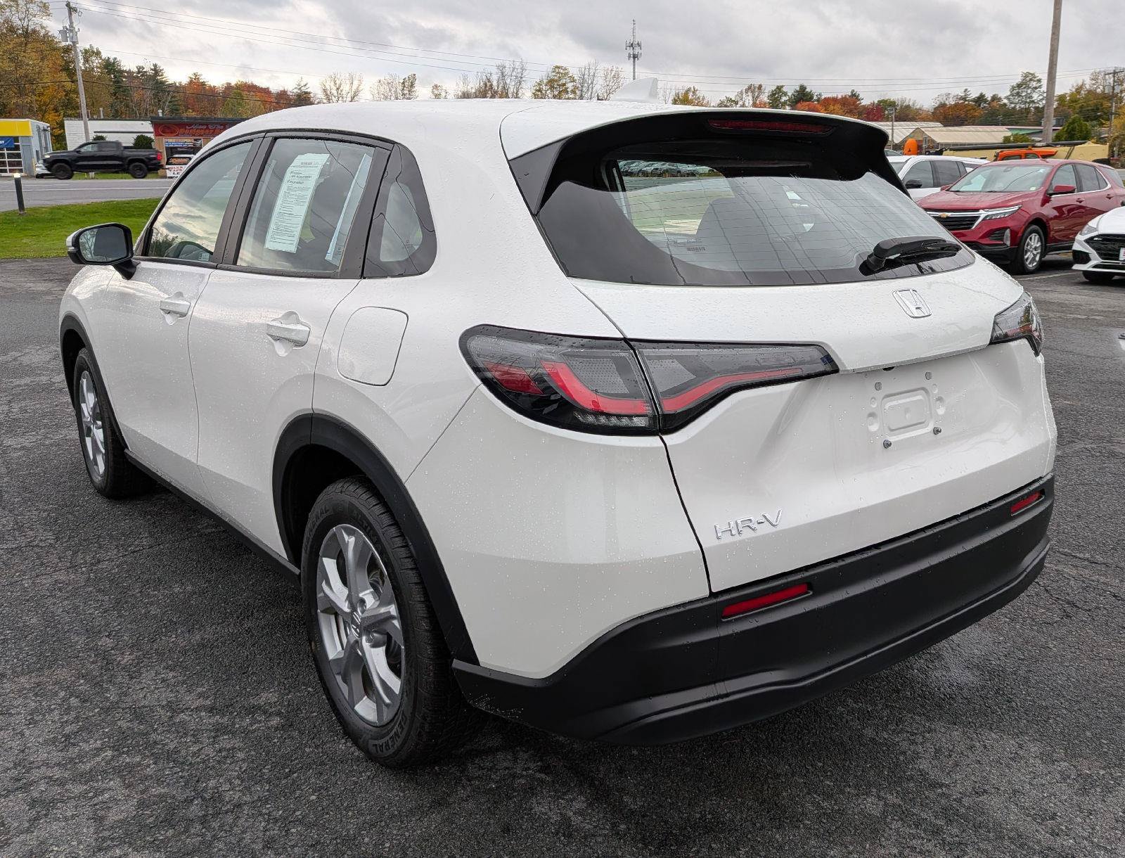 Certified 2024 Honda HR-V LX image 8