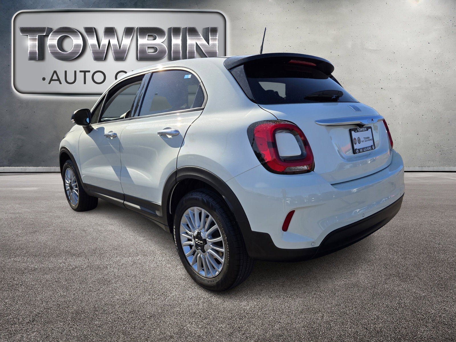 Used 2023 FIAT 500X Pop w/ Comfort Group image 6