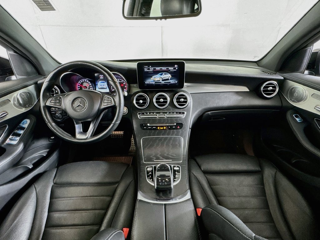 Used 2018 Mercedes-Benz GLC 43 AMG 4MATIC Coupe image 31