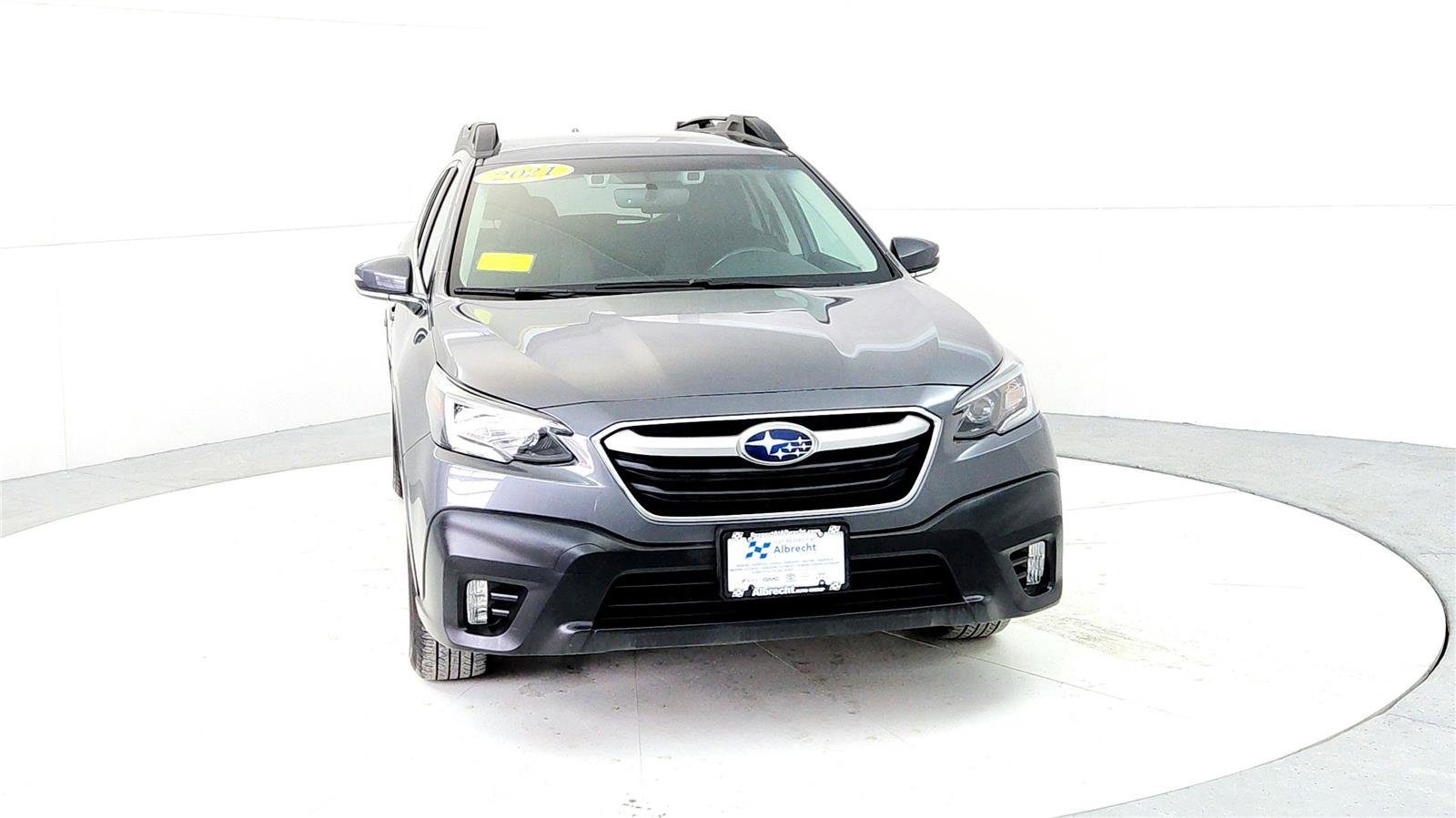Used 2021 Subaru Outback Premium image 8