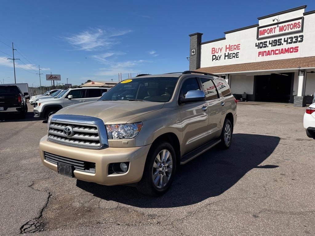 Used 2010 Toyota Sequoia Platinum RWD image 1