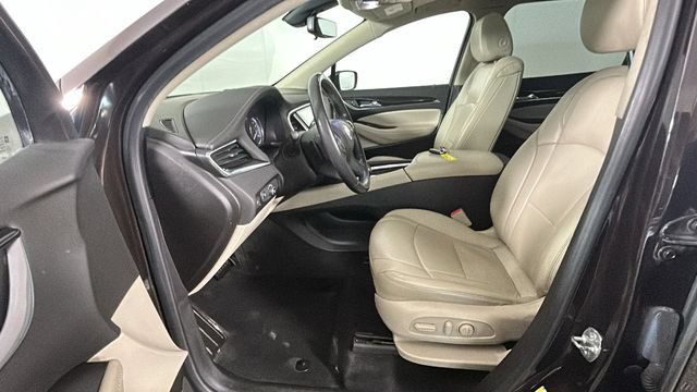 Used 2018 Buick Enclave Essence w/ Trailering Package FWD image 11