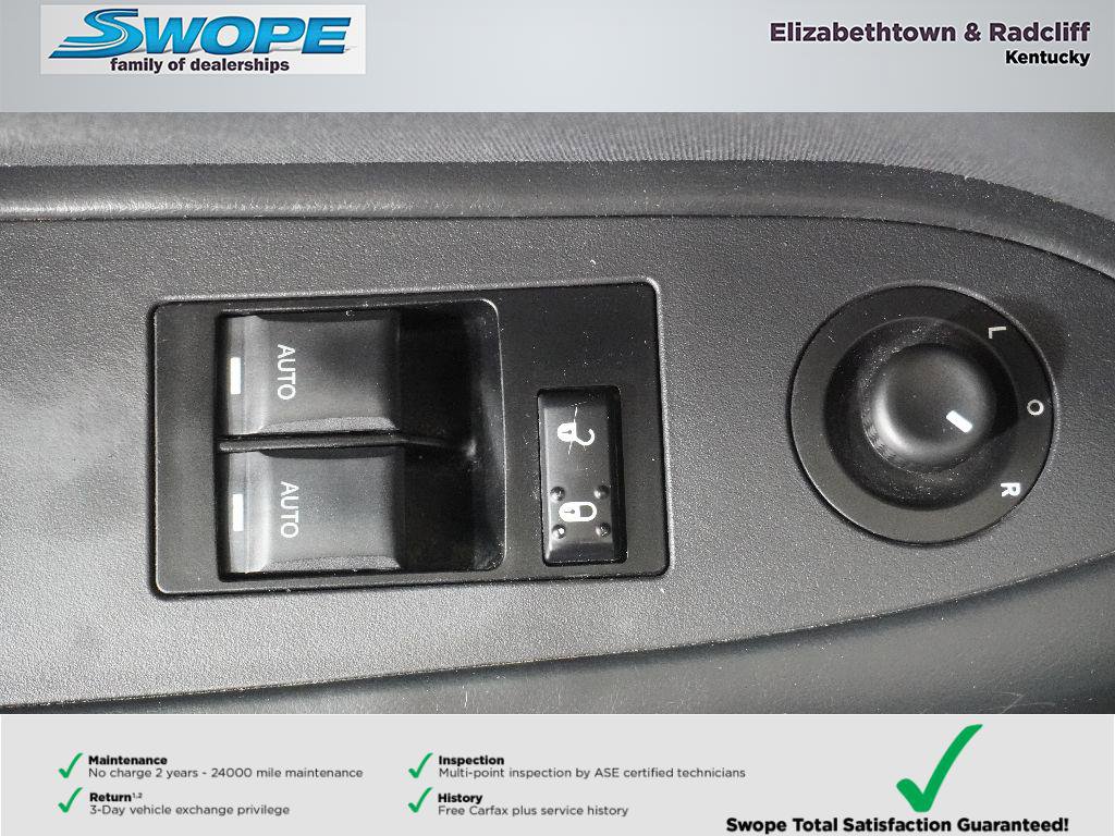 Used 2012 Dodge Challenger R/T RWD image 13