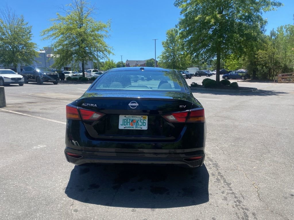 Certified 2024 Nissan Altima 2.5 SV FWD image 4