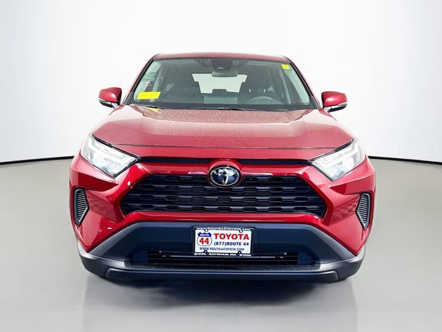 Used 2024 Toyota RAV4 LE AWD/4WD image 9