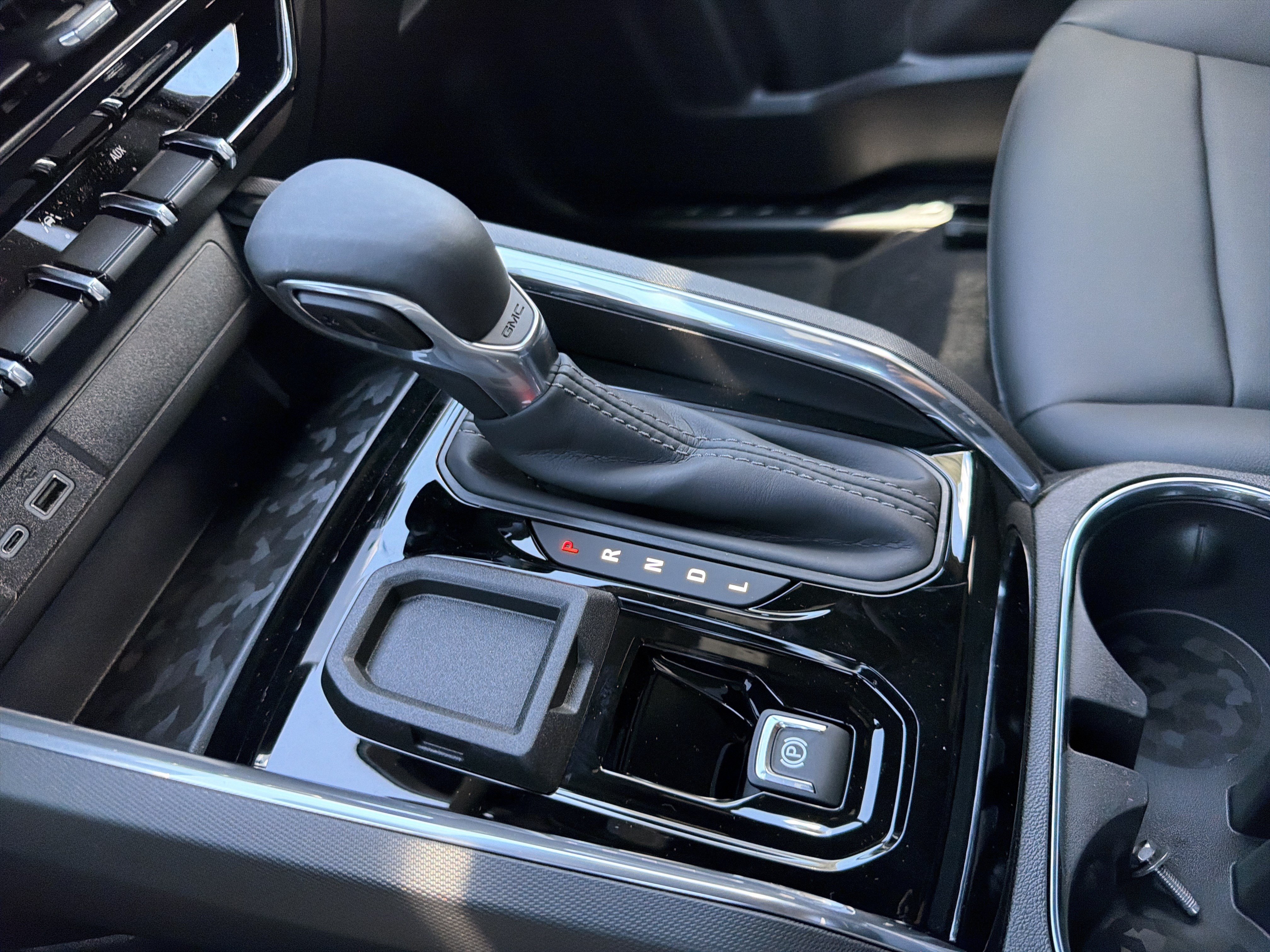 New 2026 GMC Canyon Elevation w/ Convenience Package RWD image 27