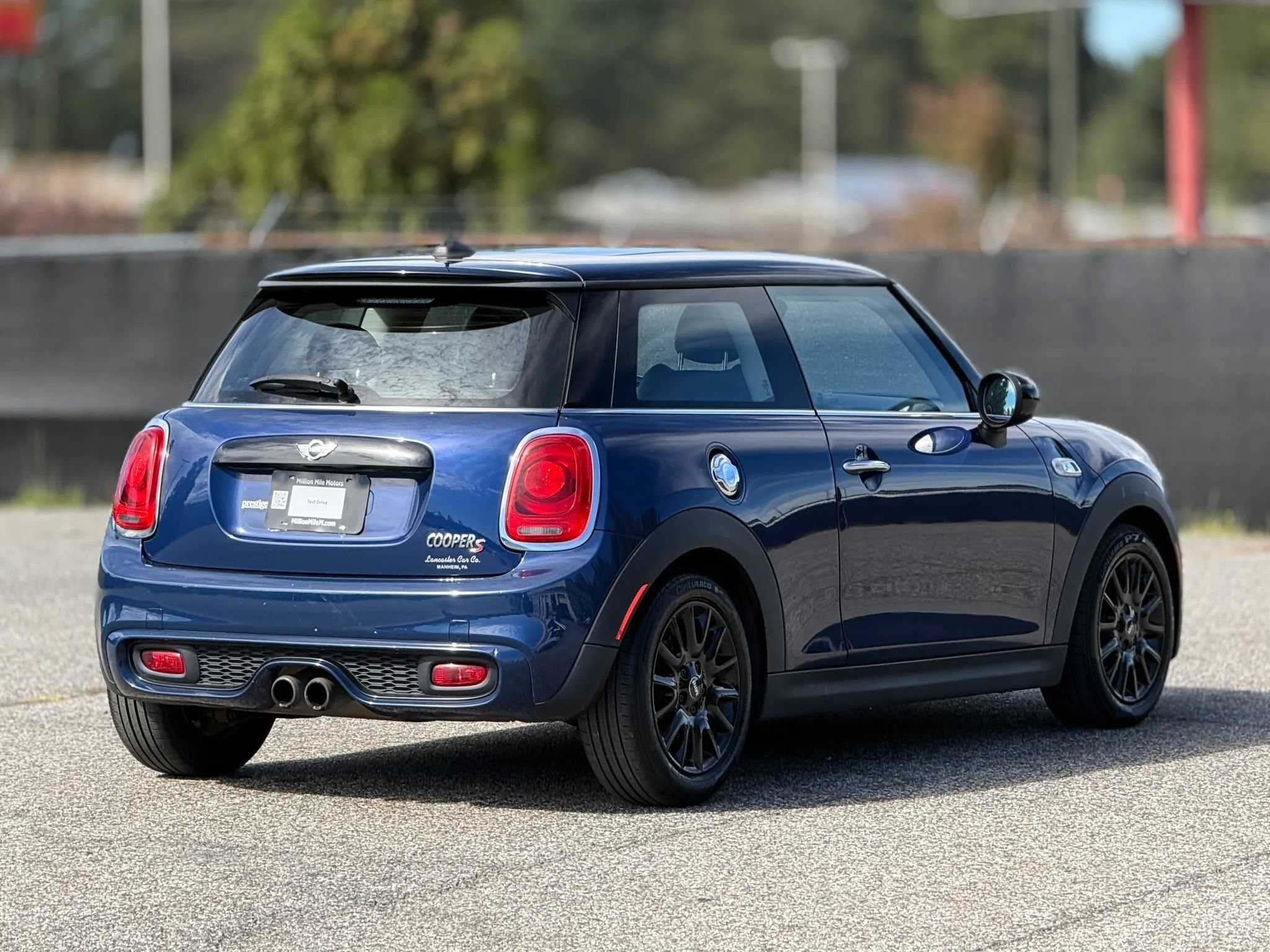 Used 2017 MINI Cooper S FWD image 9