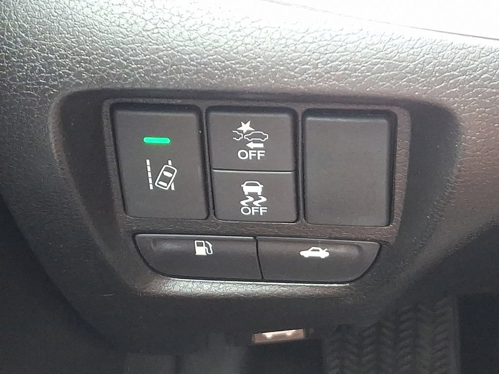 Certified 2018 Acura TLX FWD image 25