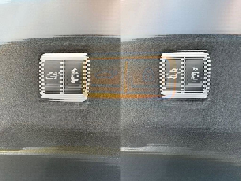 New 2025 Hyundai Sonata Limited image 27