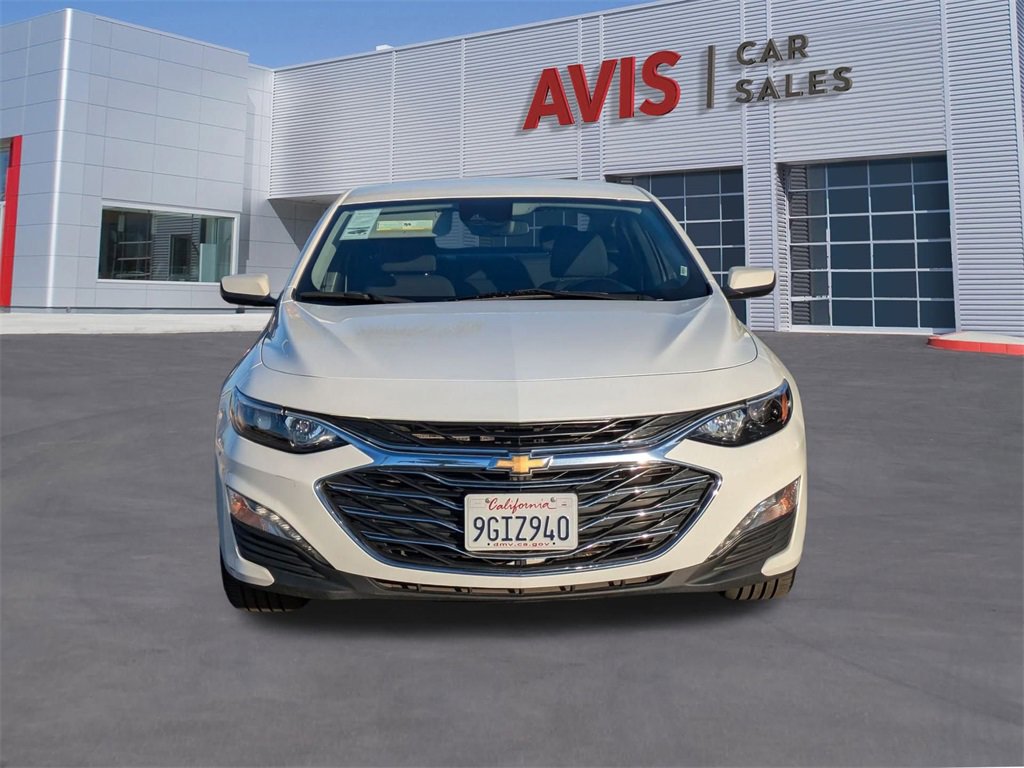 Used 2023 Chevrolet Malibu LT image 2