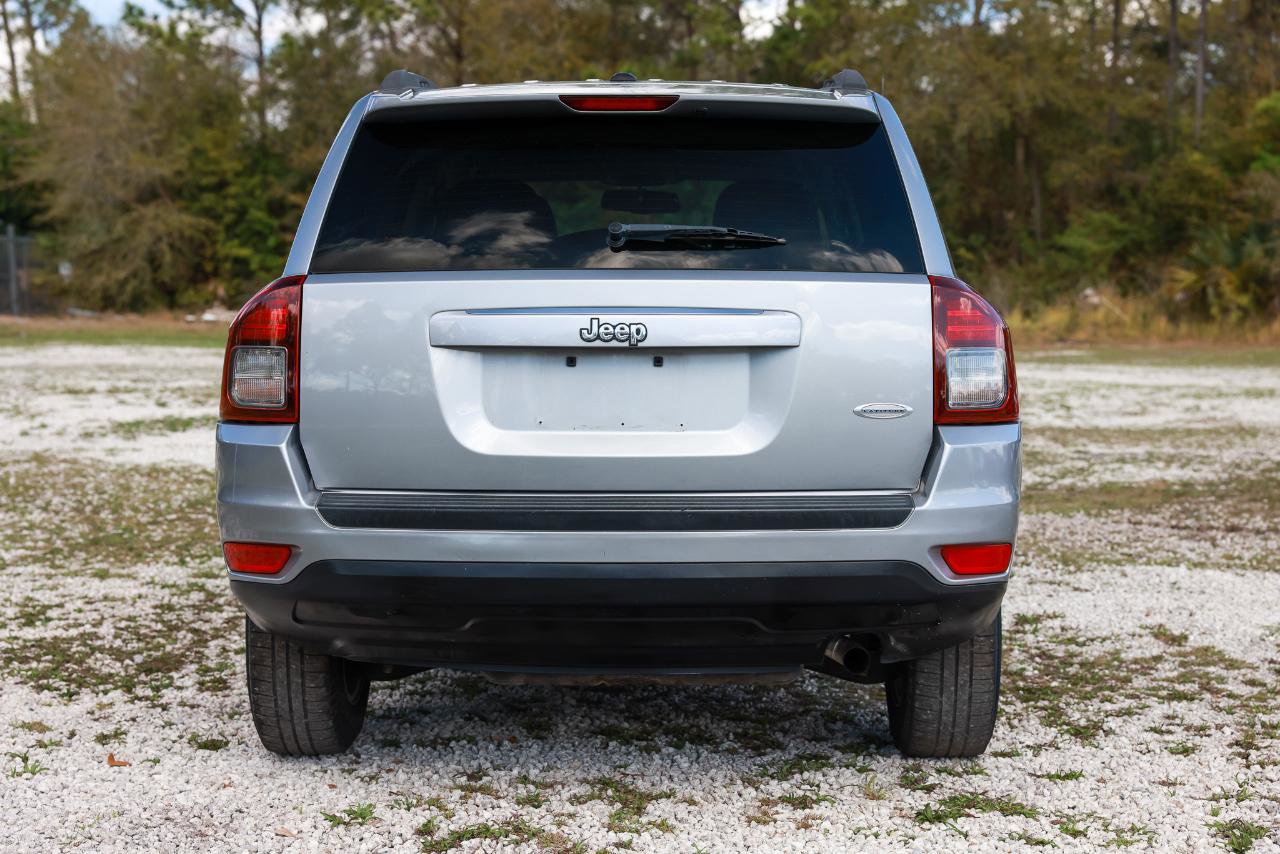 Used 2016 Jeep Compass Latitude image 7